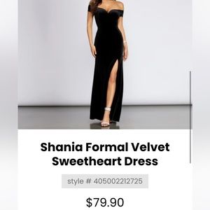Windsor Formal Velvet Sweetheart Dress